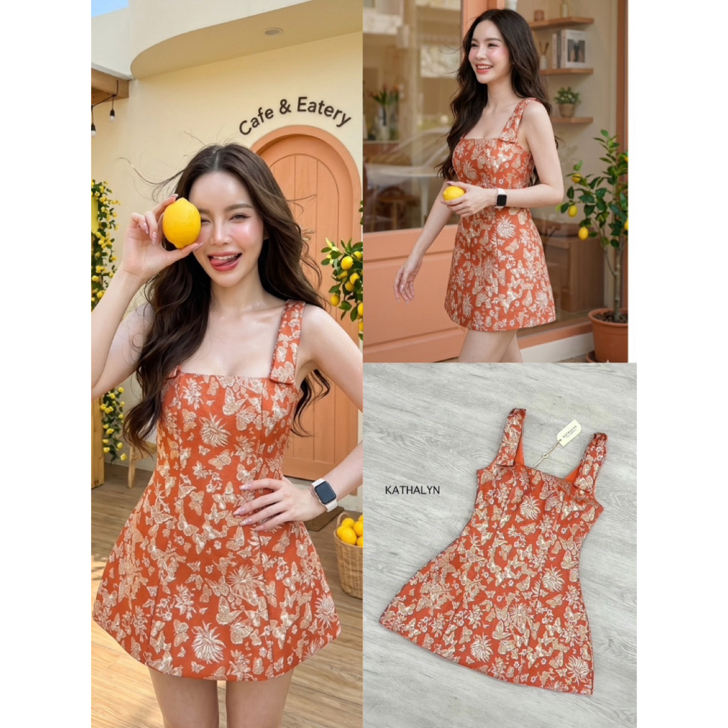 D4 งานป้าย Kathalyn Dress เดรสสั้นผ้าทอลาย สำหรับผู้หญิง เสื้อผ้าแฟชั่นผู้หญิง ไซส์ S-XL