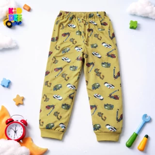 KiddeeCrew ชุดนอนเด็ก เหลืองลายรถก่อสร้าง ผ้าcotton 100% เหมาะสำหรับอายุ 1-12 ปี