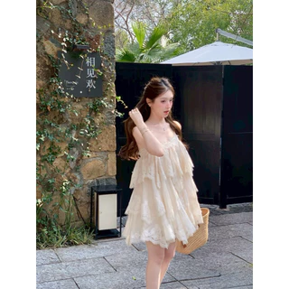 MAYU✨พร้อมส่ง✨🌸มินิเดรสสั้นแต่งชั้นขอบลูกไม้ดีเทลแน่น
