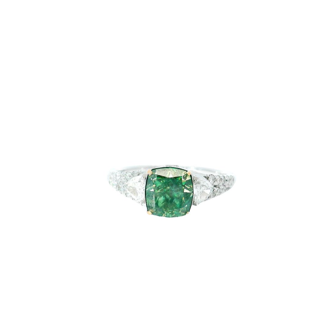 1.71 Carat Fancy Green VS Clarity Diamond Ring