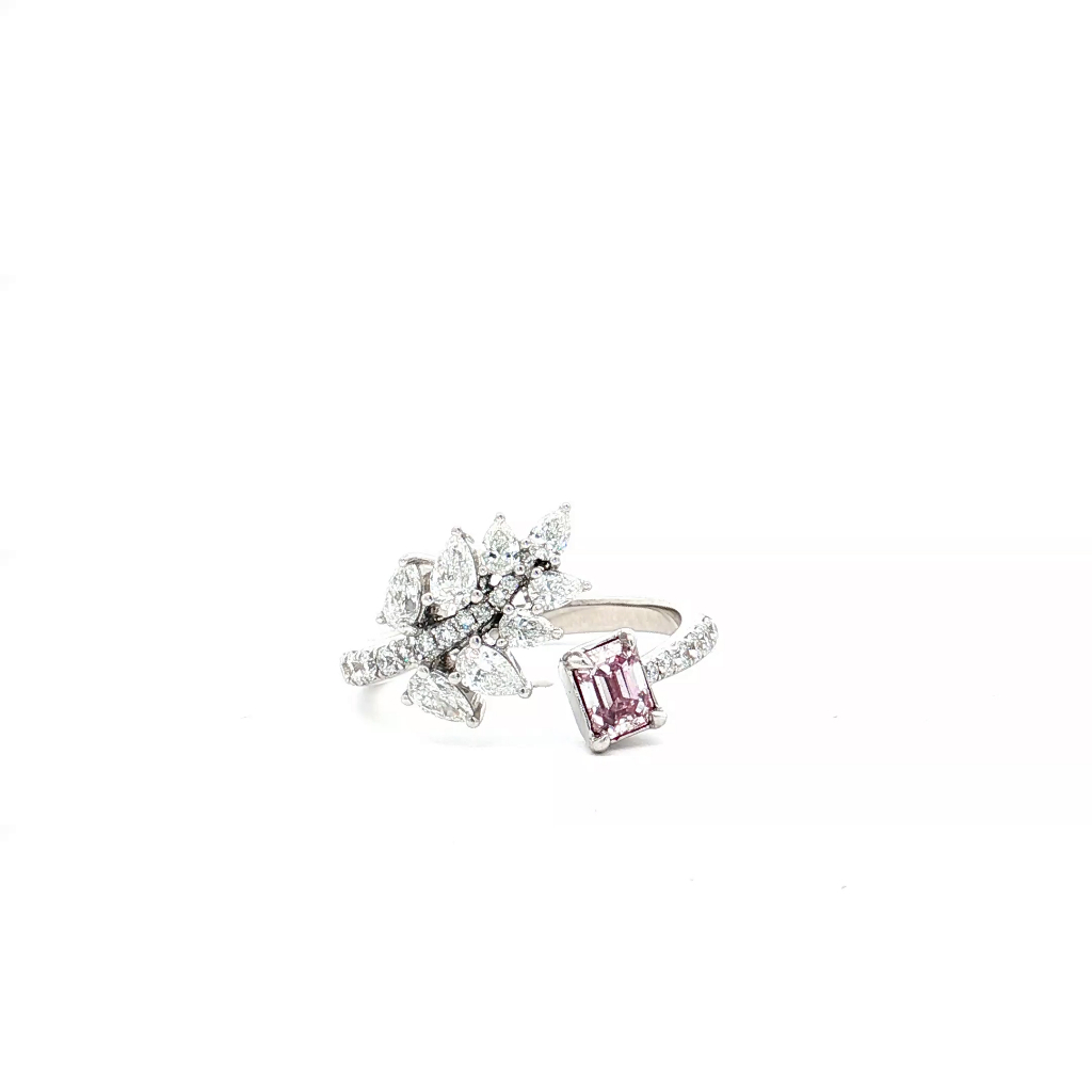 0.40 Carat Faint Pink SI2 Clarity Diamond Ring