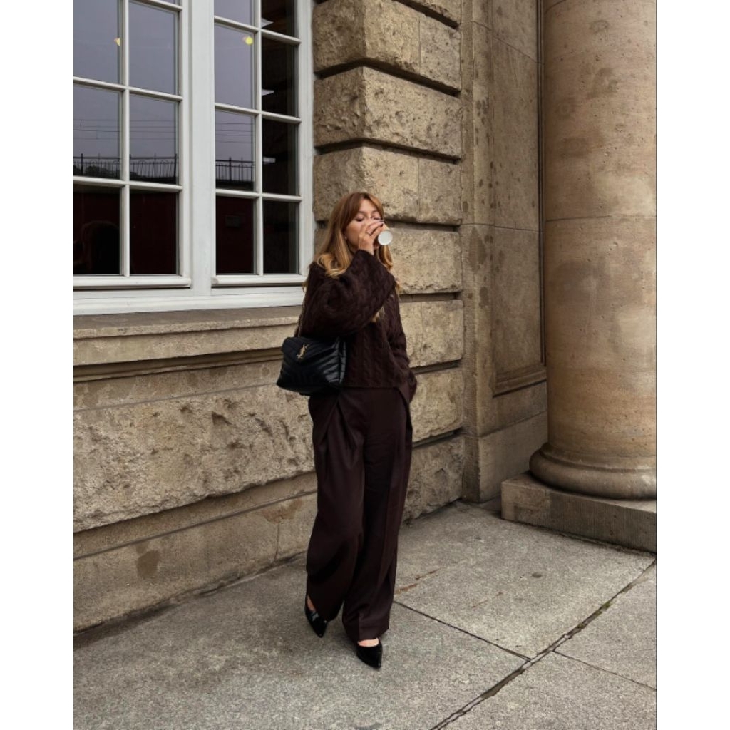George Brown Twill Wide leg Trouser กางเกงขายาวทรงขากว้าง เอวสูง ซิปหน้า ผ้าlyocellผสม เนื้อนุ่ม ทิ้งตัว ไม่ยืด สีน้ำตาล ราคา ถูกที่สุด ดีลบีเคเค แกลเลอรีภาพที่ 2