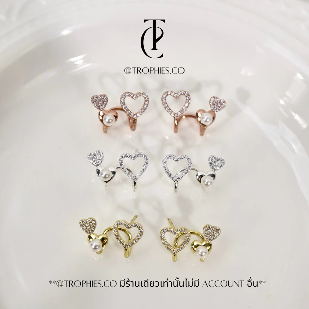 TROPHIES.CO - Triple Love Earrings ต่างหูหัวใจ ต่างหูไข่มุก