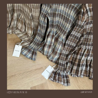 Heartmade-Louvre blouse🧵(ลูว์ฟ-เบลาซ์)🤏🏻สินค้าพร้อมส่ง