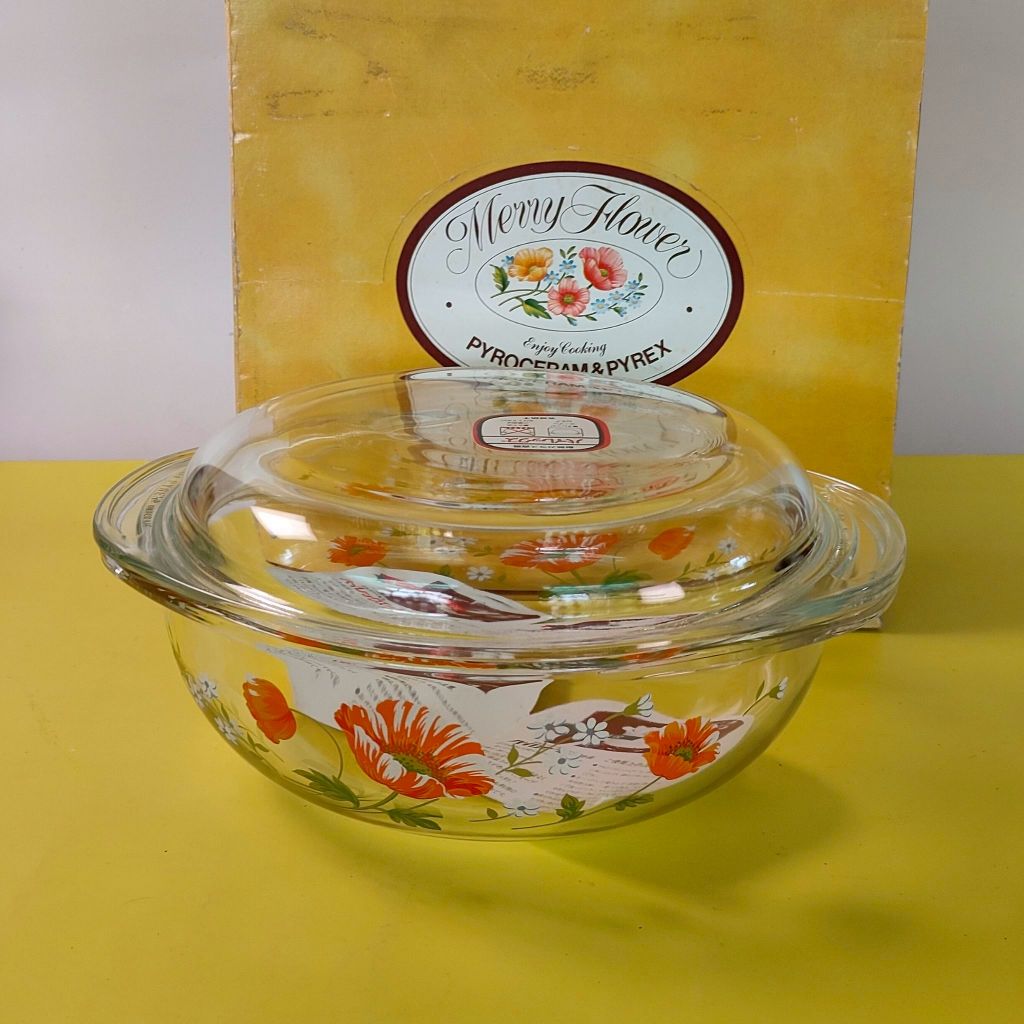 Pyrex รุ่น Merry Flower - ชามอบแก้วพร้อมฝา