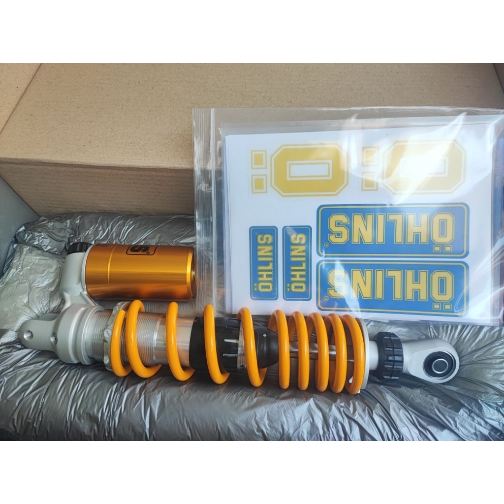 โช๊คหลัง Ohlins HO328 สำหรับ Honda Lead125 และ Giorno125((มืองสองใส่รถจอดไม่เกิน1อาทิตย์))