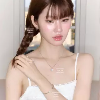 สร้อยคอ Star Keeper Necklace ไข่มุกน้ำจืดแท้รูปดาว - The Green Box