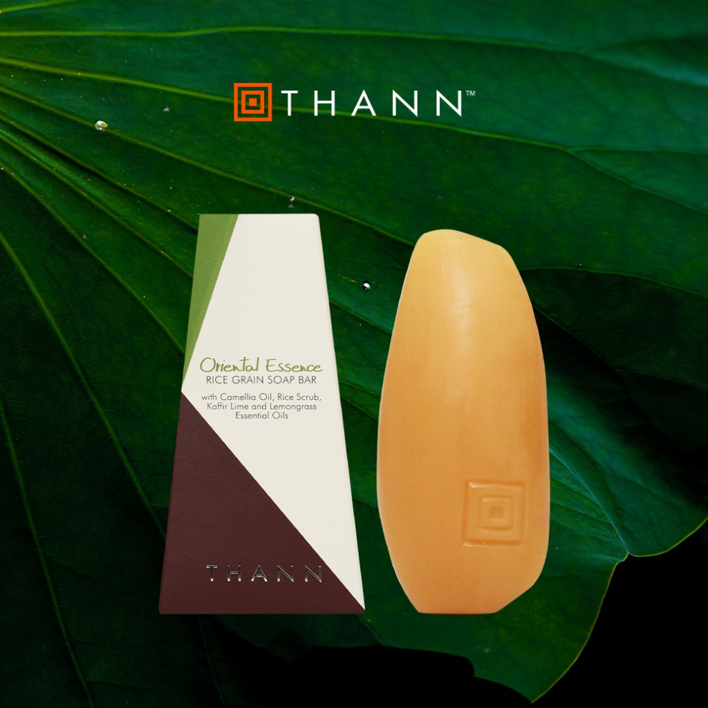 THANN Oriental Essence Rice Grain Soap Bar 100 g. ทำความสะอาดผิวและสครับผิวในขั้นตอนเดียว พร้อมคืนความสดชื่นเบาสบาย