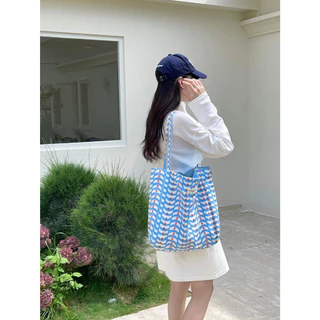 กระเป๋าผ้าไนลอนลายตารางสองด้านDouble-sided checkered nylon bag NO.5