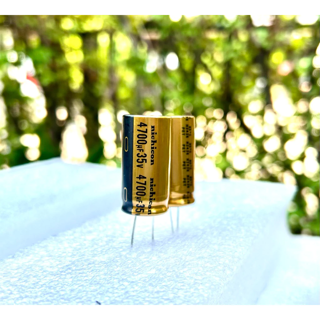 Capacitor คาปาซิเตอร์ 4700uF/35V 2200uF/35v FW(M)Nichicon Audio Grade ราคาต่อ1ชิ้น