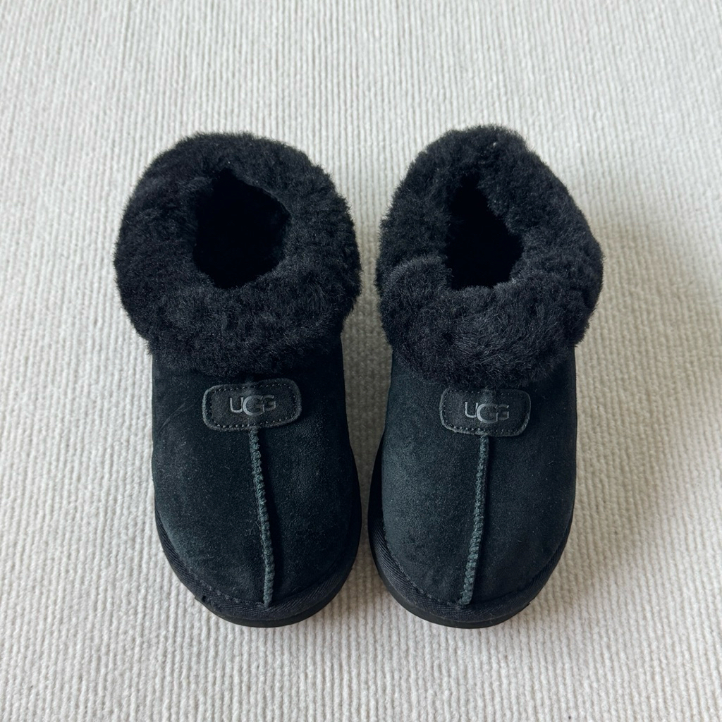 UGG รองเท้ามือสองของแท้ ไม่มีกล่อง sz.38