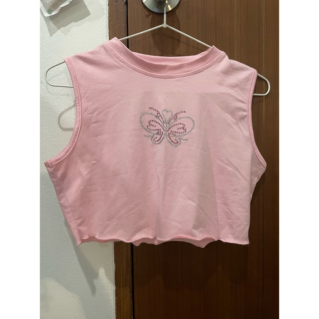 ส่งต่อ*เสื้อแขนกุด romwe