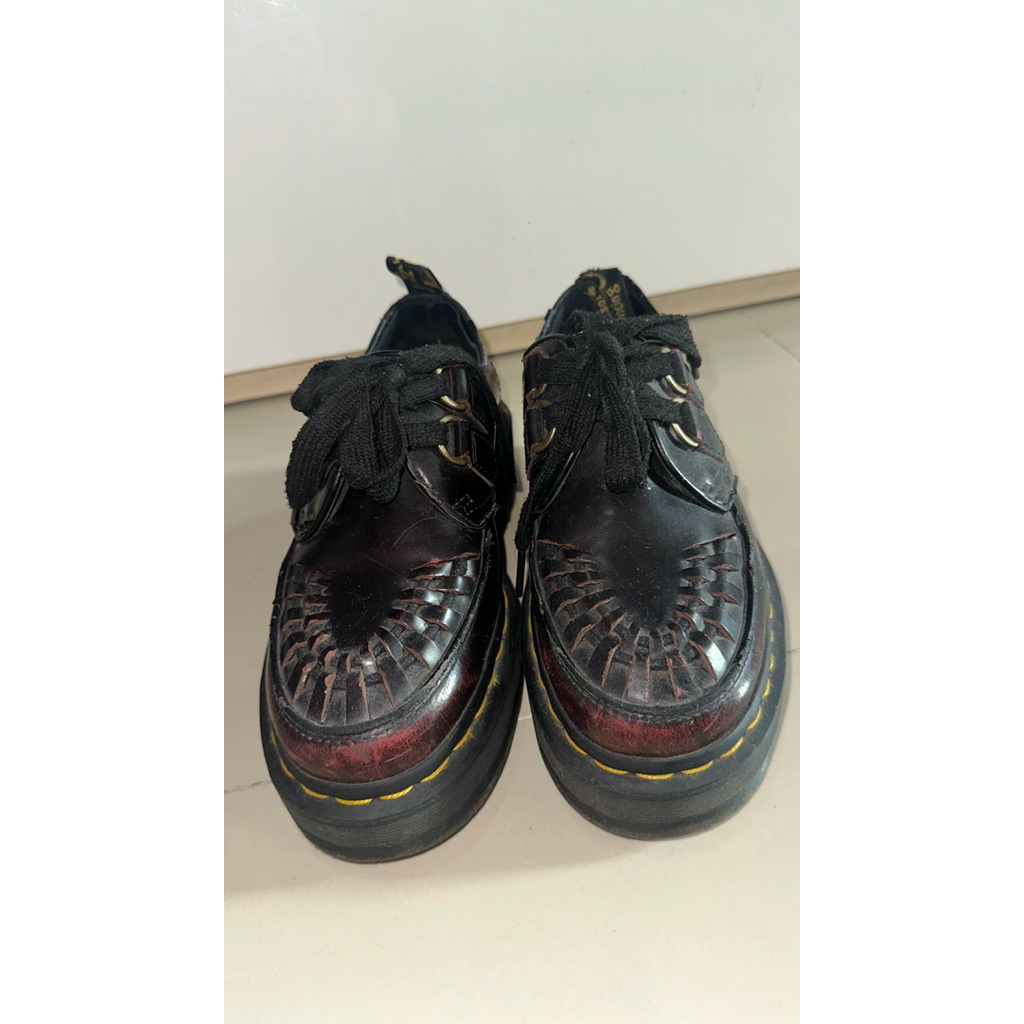 รองเท้า dr. martens ของแท้