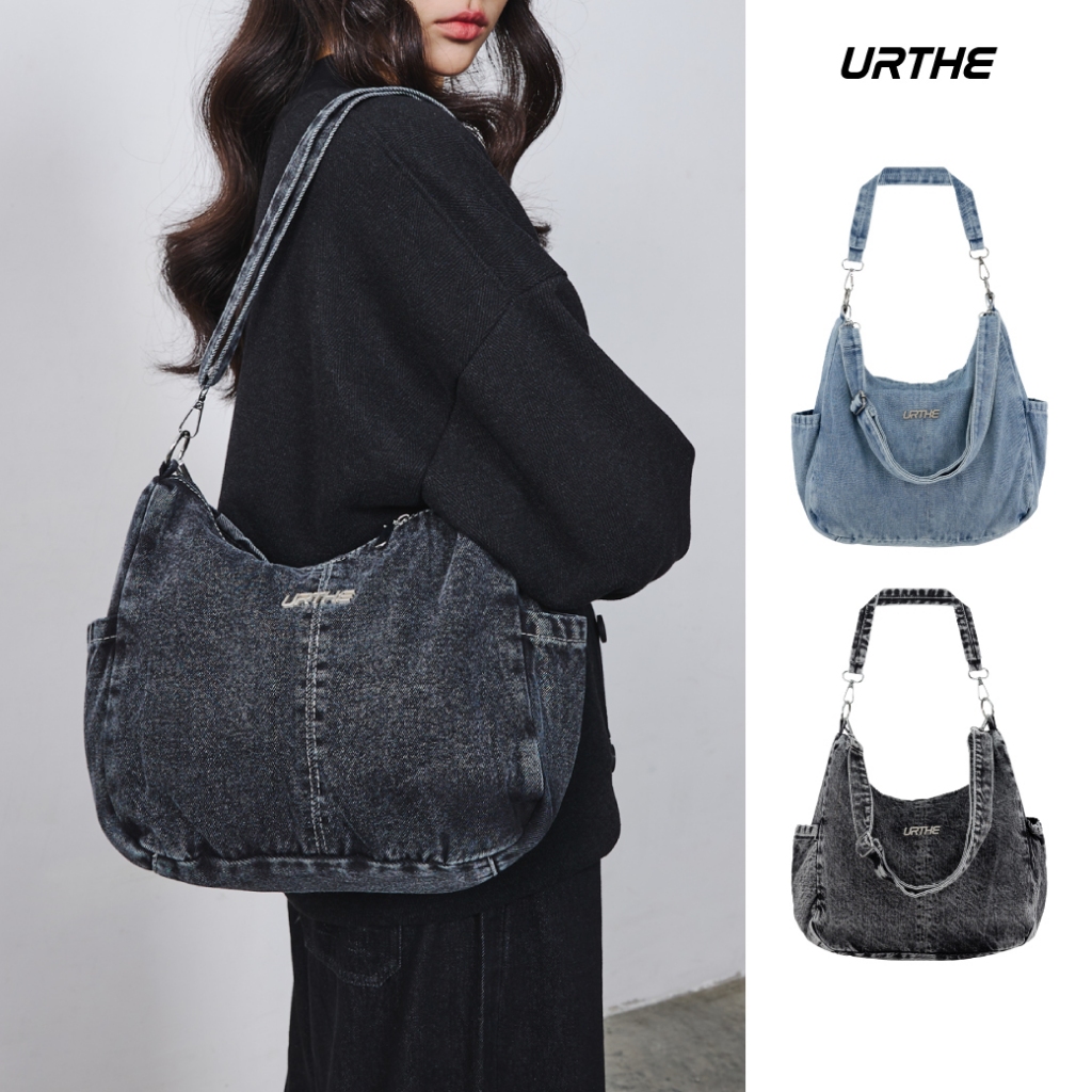 URTHE - กระเป๋ายีนส์ รุ่น BROKEN LOGO DENIM SHOULDER
