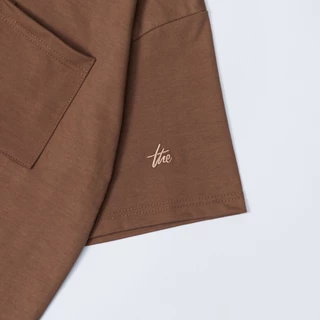 URTHE - เสื้อยืด สีพื้น รุ่น HEAVYWEIGHT RELAXED CREW NECK POCKET T-SHIRT