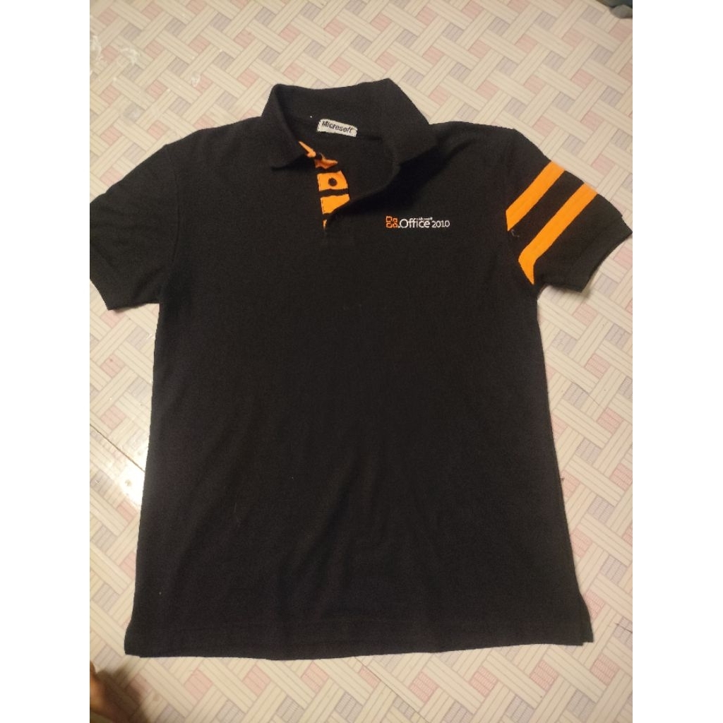 เสื้อโปโล Microsoft Office 2010