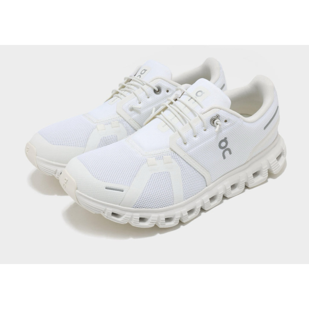 On Cloud 6 White/White