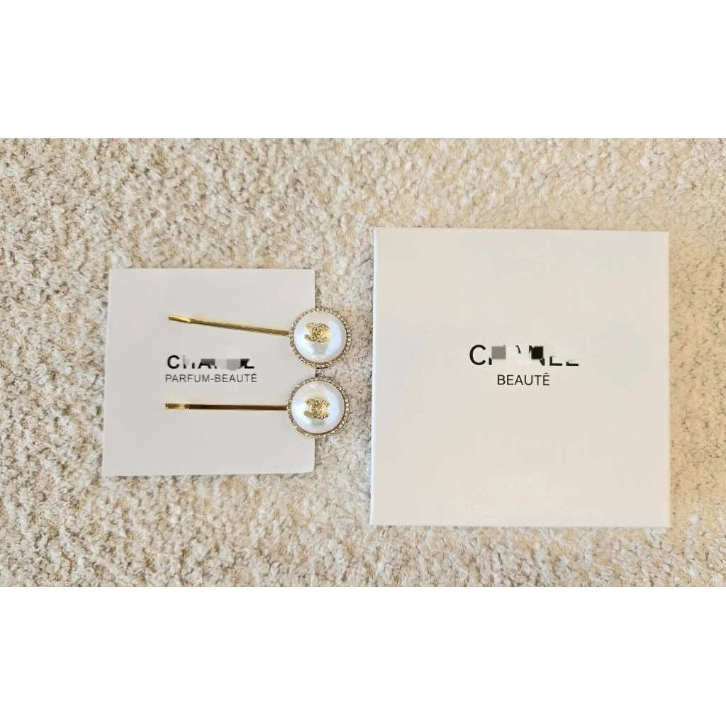 #พร้อมส่งค่า C Hair pin setได้ 2 ชิ้น มาพร้อมกล่อง