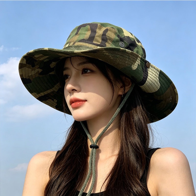 หมวกบักเก็ต หมวกซาฟารี ลายพราง กันแดด มีกระดุมติด เหมาะใส่เดินทางมีสายรัดคาง