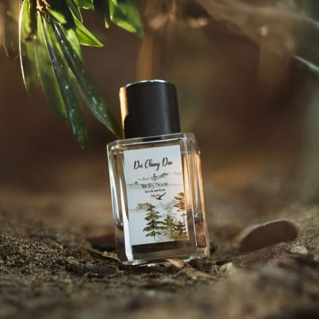 Witch's Scent น้ำหอม Doi Chiang Dao ดอยเชียงดาว น้ำหอมกลิ่นดอกไม้ ดอกไม้ป่า ไอหมอก ป่าสนบนเทือกเขา