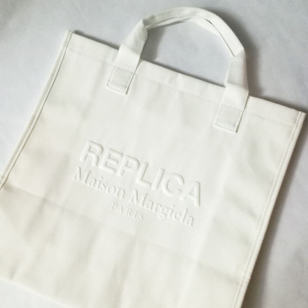 กระเป๋าถือทรง Tote REPLICA - MAISON MARGIELA (ของแท้ใหม่มือ 1 พร้อมส่ง)