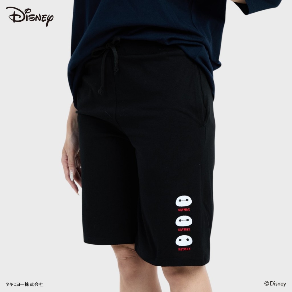 กางเกงขาสั้น Baymax หน้าเรียบนิ่งแต่น่ารัก - Disney Baymax Minimal Face Shorts (Size M-LL)