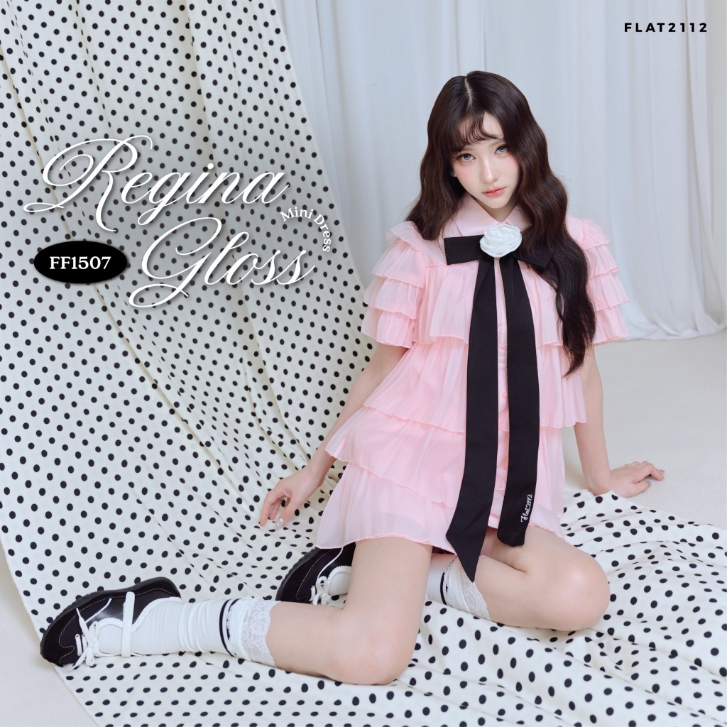 FLAT2112 : REGINA GLOSS MINI DRESS เดรสสั้นสีชมพูระบาย เดรสระบายทั้งตัว เดรสโบว์ดอกไม้ เดรสโบว์ดำยาว (FF1507)