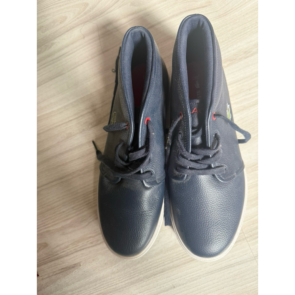รองเท้า lacoste  size 43  ใหม่ หุ้มข้อเทัา