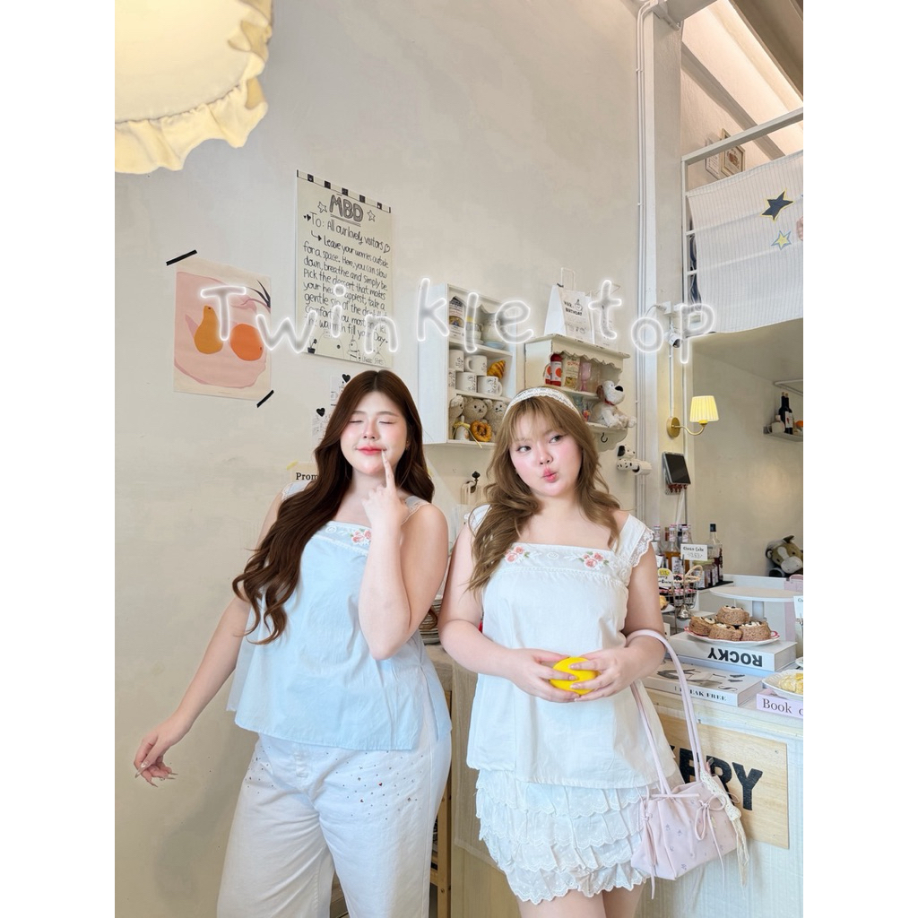 Twinkle top : เสื้อกล้ามผ้าคอตตอน ดีเทลผ่าข้างไม่ติดสะโพก อกใหญ่สำหรับสาวอวบ