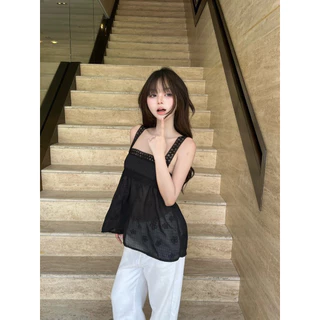 Levenn.bkk • Vanilla Top เสื้อสายเดี่ยว แต่งลูกไม้ตัดอก สวย น่ารัก แมทง่าย ผู้หญิง