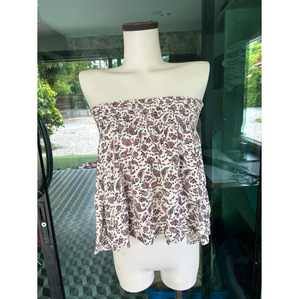 N10 ไม่แน่ใจว่าเป็นเกาะอก หรือกระโปรงค่ะ EUR 32 US2 CA2 CN155/60A ป้าน เอชแอ่นเอ็ม