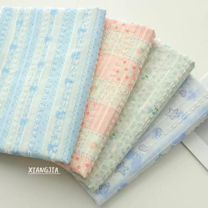 Preorder-ผ้าคอตตอนJacquard(ทอลายในเนื้อผ้า) คอตตอน100% หน้ากว้าง 145ซม. ผ้าเมตรนำเข้า