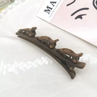 2pcs กิ๊บติดผมกำมะหยี่สำหรับทรงผมเจ้าหญิง ผมเปียด้านหน้า กิ๊บติดผมหน้าม้าสำหรับผู้หญิง กิ๊บติดผมพลิ้วๆ ด้านข้าง