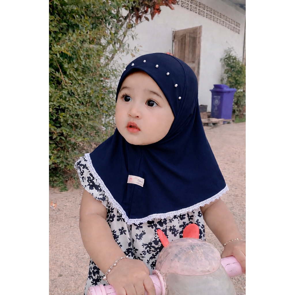 ผ้าคลุมเด็ก ฮีญาบเด็ก แรกเกิด-3ขวบ รุ่นเหลี่ยม แต่งลูกไม้ สวยงาม