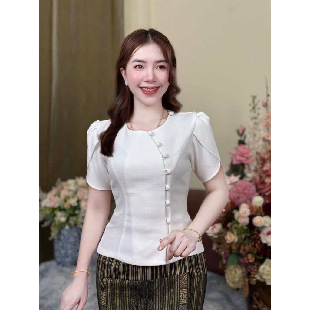 เสื้อแบบ ลิซ่า ผ้าฝ้าย เกรดดี สินค้าพร้อมส่ง