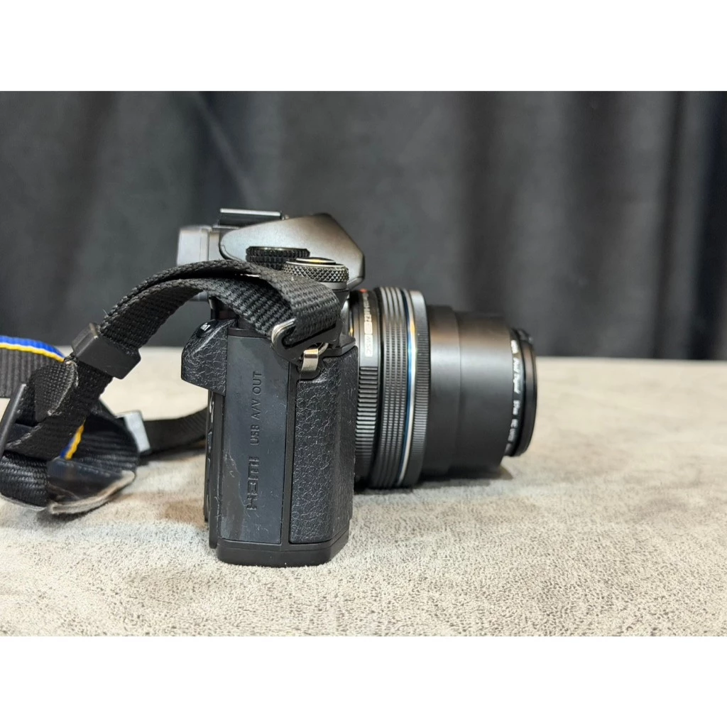 กล้องถูก Olmpus OMD EM10 II em10ii mark2 แถมเม็ม thumbnail 4