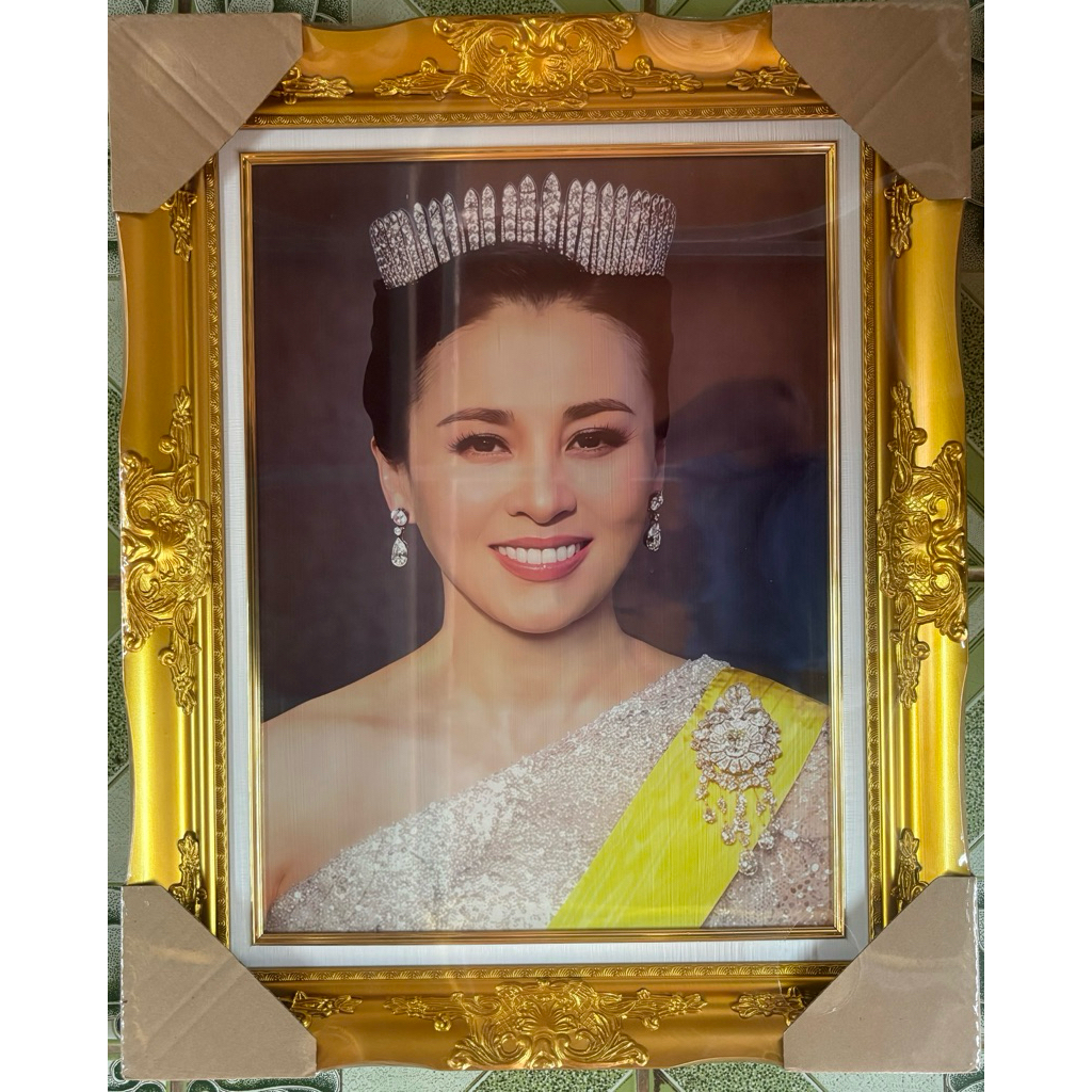 กรอบหลุยส์สีทองพร้อมภาพมงคล พร้อมกระจก ขนาด 15×20นิ้ว