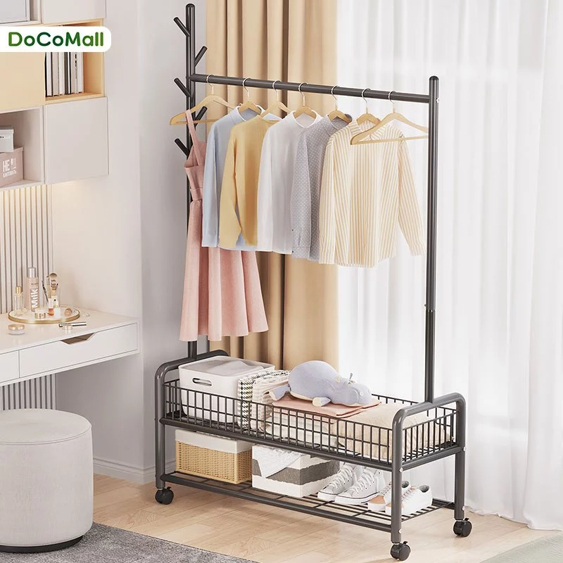 [เสาแขวนกระเป๋า] ราวแขวนผ้า ราวตากผ้าอเนกประสงค์ มีชั้นวางของด้านล่าง 2 ชั้น มีล้อเลื่อนและเสาแขวนกระเป๋า+ขอบราวโค้งมน
