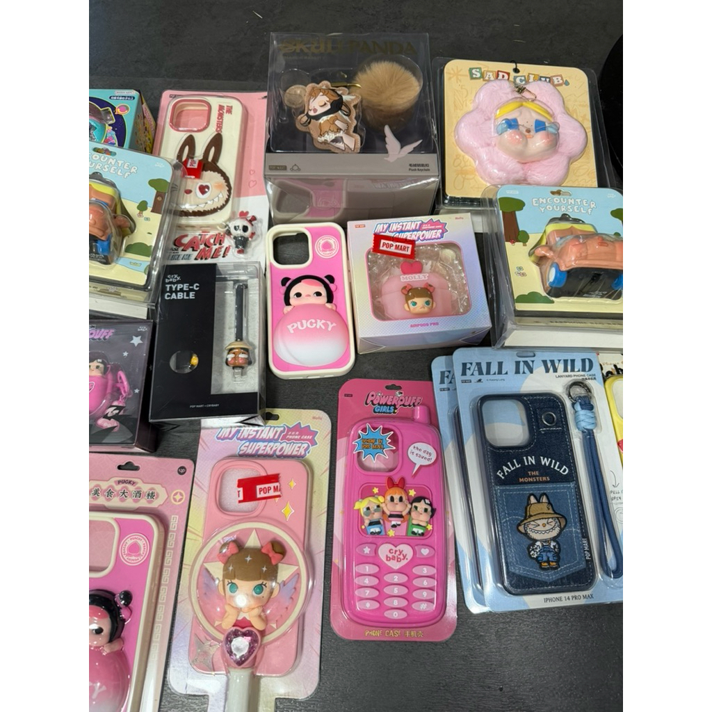 Popmart เคส พวงกุญแจ สินค้าโล๊ะสต้อค ถูกกว่าหน้าช้อป
