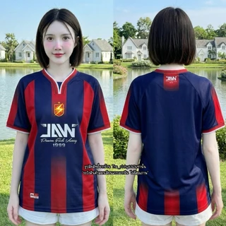 . จะสายหวานหรือสายเท่ ก็เลือกได้ครบ เสื้อกีฬา 13 สี ดีไซส์คอวายสวยๆ