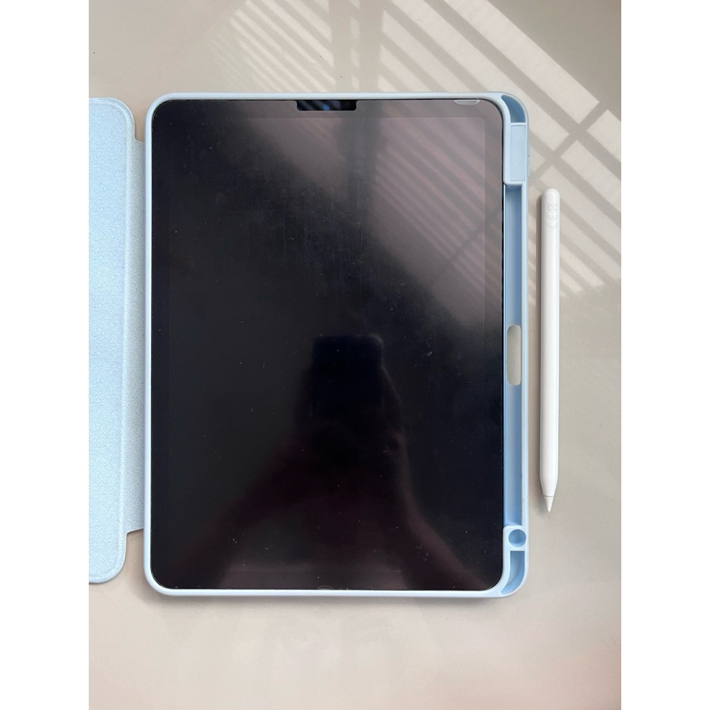 Ipad air gen 5 มือสอง แถมApple pencil2 พร้อมเคส