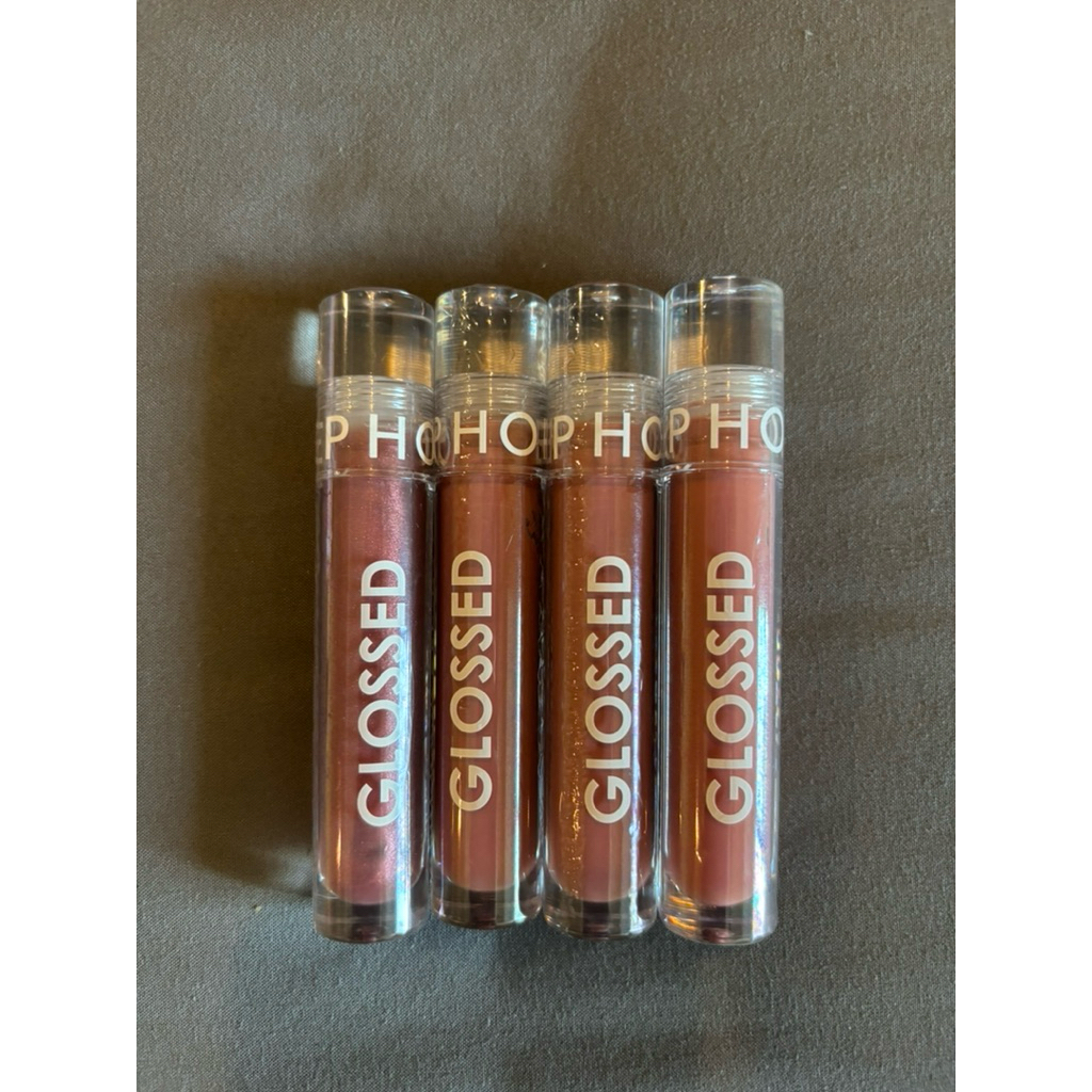 SEPHORA COLLECTION Glossed Lip Gloss สี 100 Busy / 95 Booked / 20 Witty