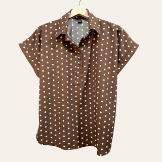 (อก 44”) เสื้อคอปก เเขนสั้น ลายจุด ผ้าไหมอิตาลี ไม่ต้องรีด