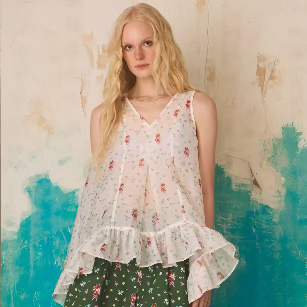 🩷🍭new พร้อมส่ง🍎 Endless Holiday Fairy Top Porcelain Wallflower เสื้อ🌸🩷