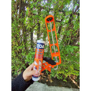 [ซื้อคู่ถูกกว่า] กาวตะปู TOA + ปืนยิงซิลิโคน Pumpkin