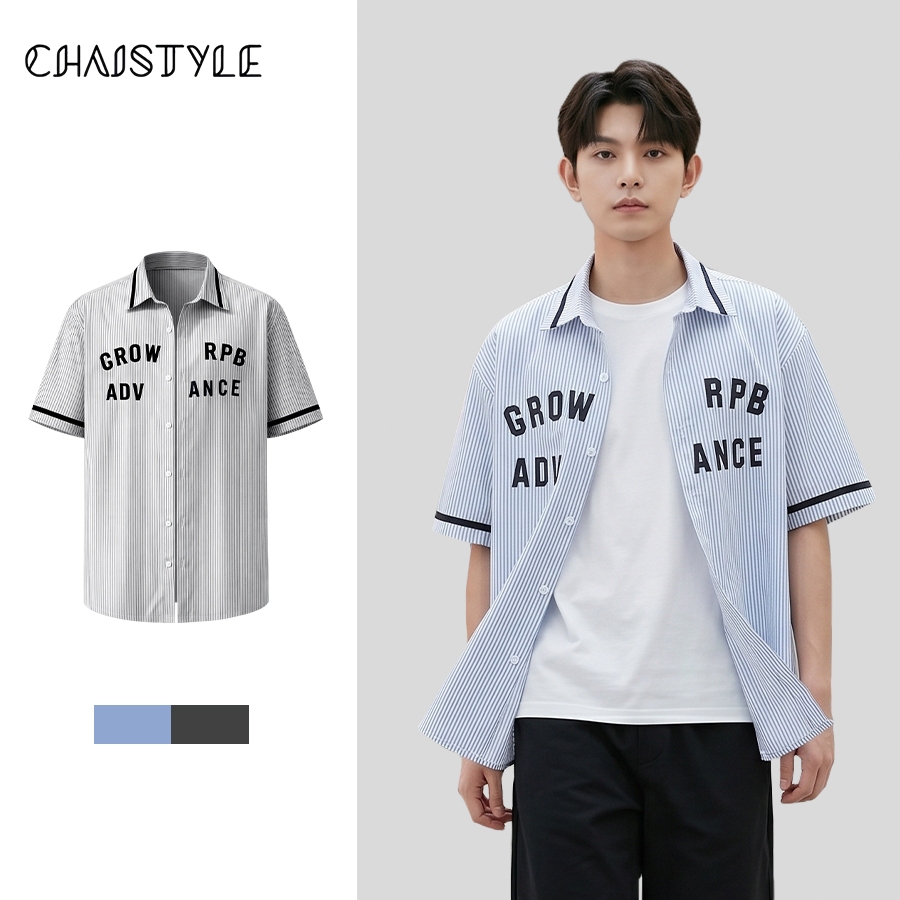 Chaistyle วินเทจสไตล์อเมริกัน เสื้อเชิ้ตลายทาง แขนสั้นฤดูร้อน หลวมสบาย ลายตัวอักษร การพักผ่อน รุ่นเดียวกันทั้งชายและหญิง