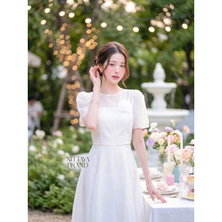[NITTAYA] D2692 ชุดเดรสกระโปรงยาวสายเดี่ยว+เสื้อคลุมคอกลมแขนสั้นซีทรู แต่งเข็มกลัดดอกไม้
