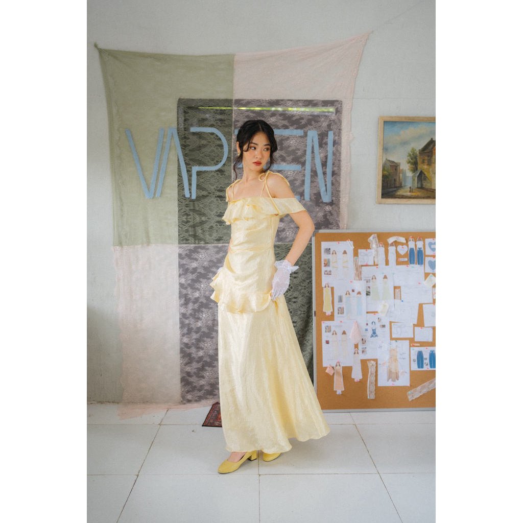 VAPEEN - FLORE dress (เดรสออกงาน / เดรสซาติน)