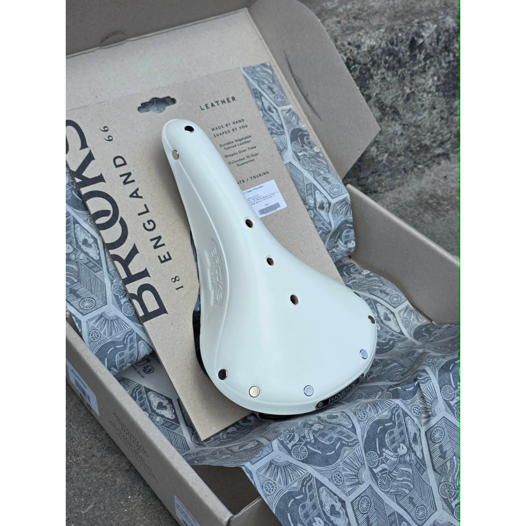 อาน BROOKS B17 C17 ENGLAND