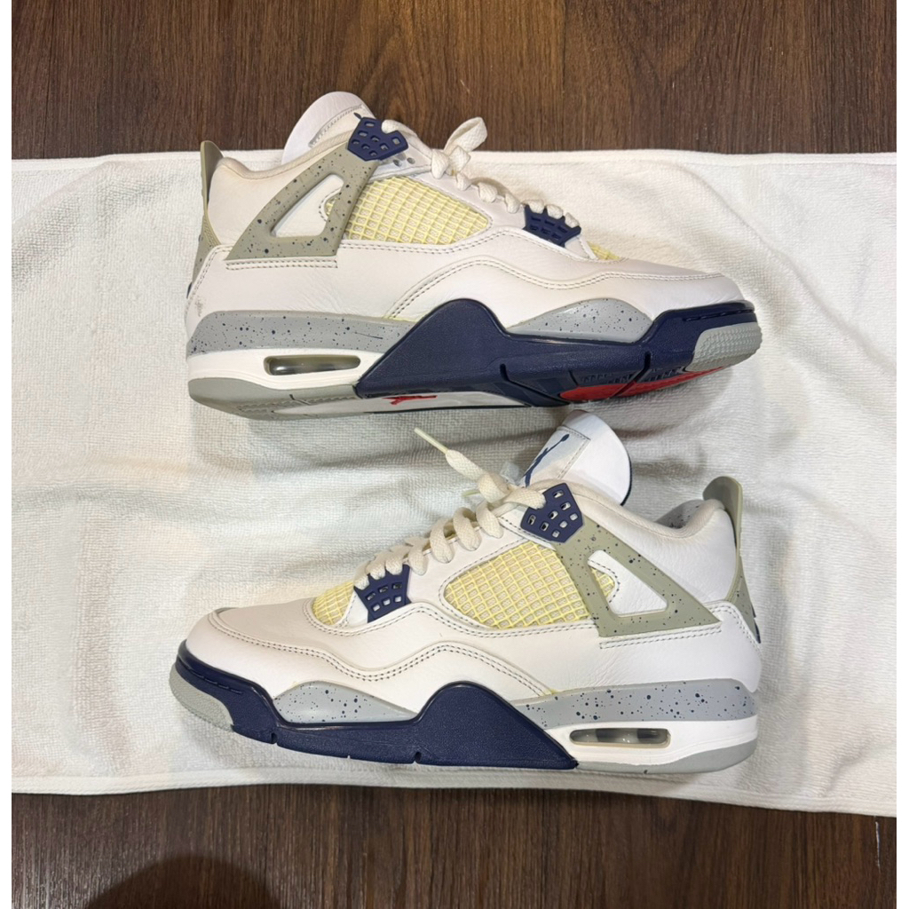 Air Jordan 4 Retro Midnight Navy